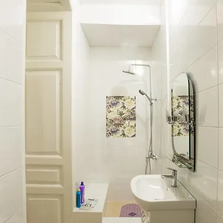 Renovated In The Center Town Odessa